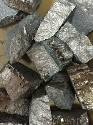 Алюминий Кальций Al Ca 65% 75% 85% Инготы / гранулы из основного сплава поставщик